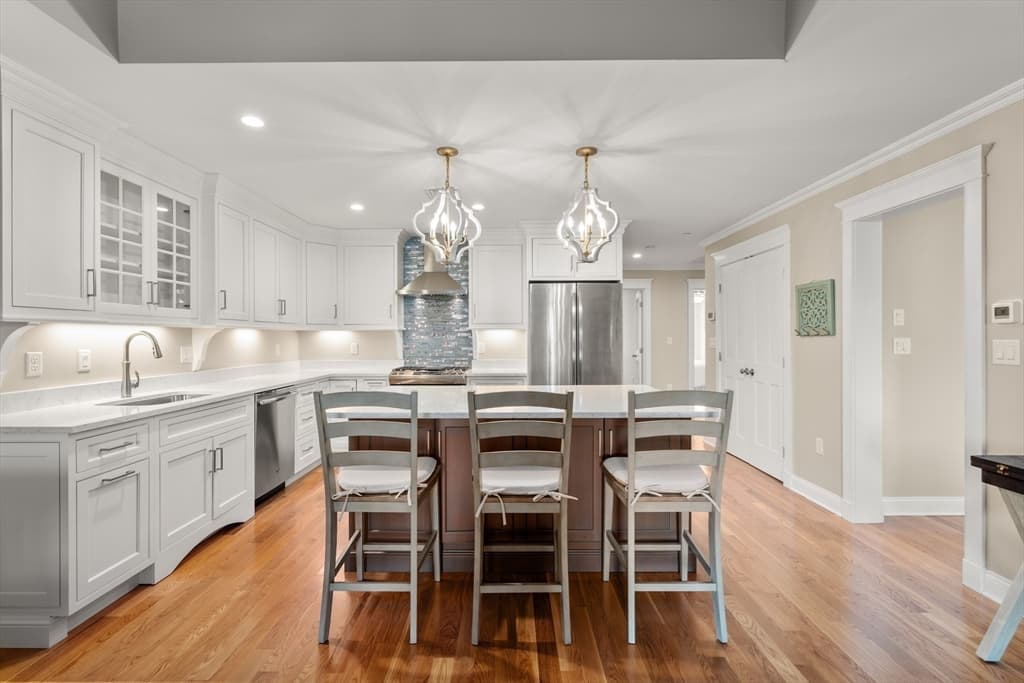 Condominium at 27 Howland # 7, Plymouth MA 02360, Plymouth, photo 9 of 39