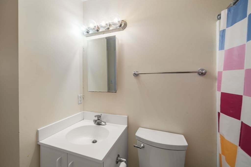 Condominium at 636 Beacon St # 505, Boston MA 02215, photo 9 of 26