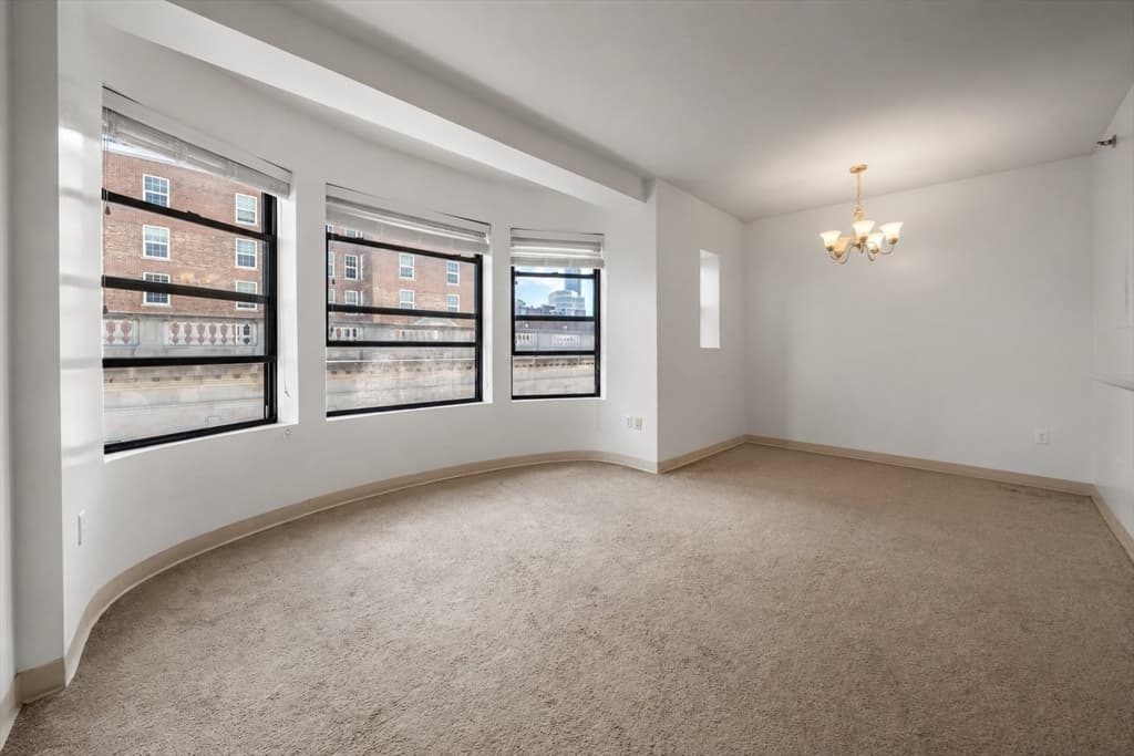 Condominium at 636 Beacon St # 505, Boston MA 02215, photo 11 of 26