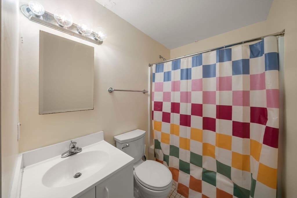 Condominium at 636 Beacon St # 505, Boston MA 02215, photo 8 of 26