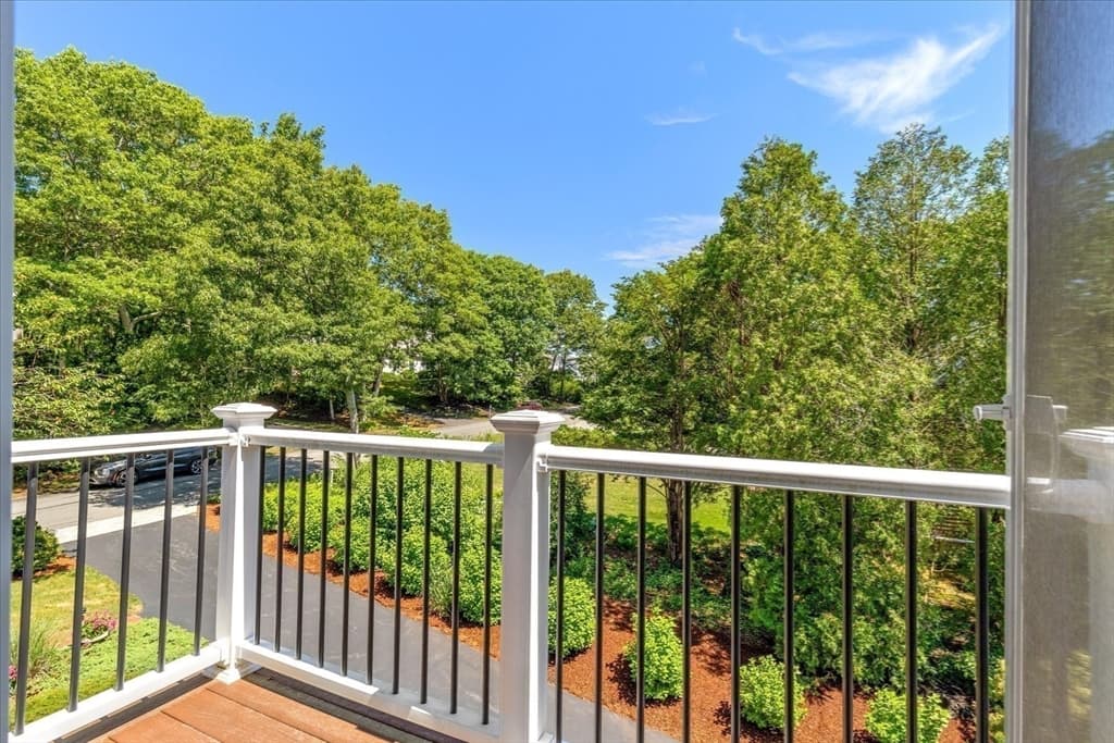 Single Family Residence at 27 Crestview Dr, Sandwich MA 02537, Sandwich, photo 26 of 41