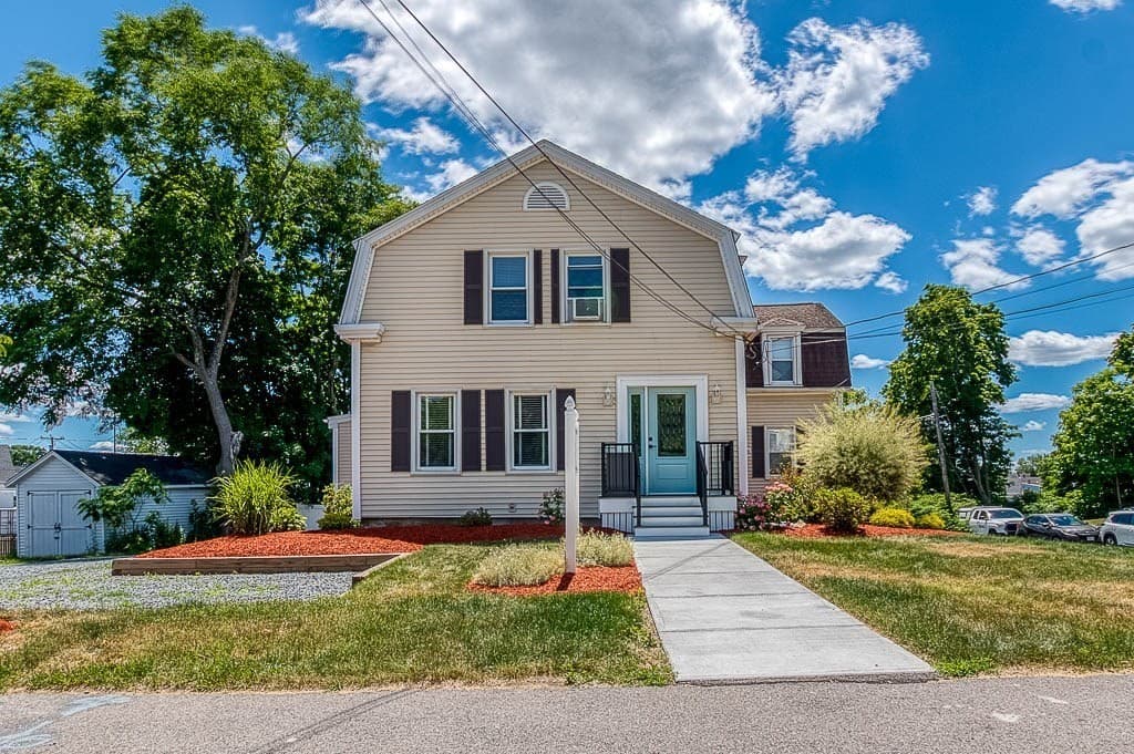 27 Jefferson St, Taunton MA 02780