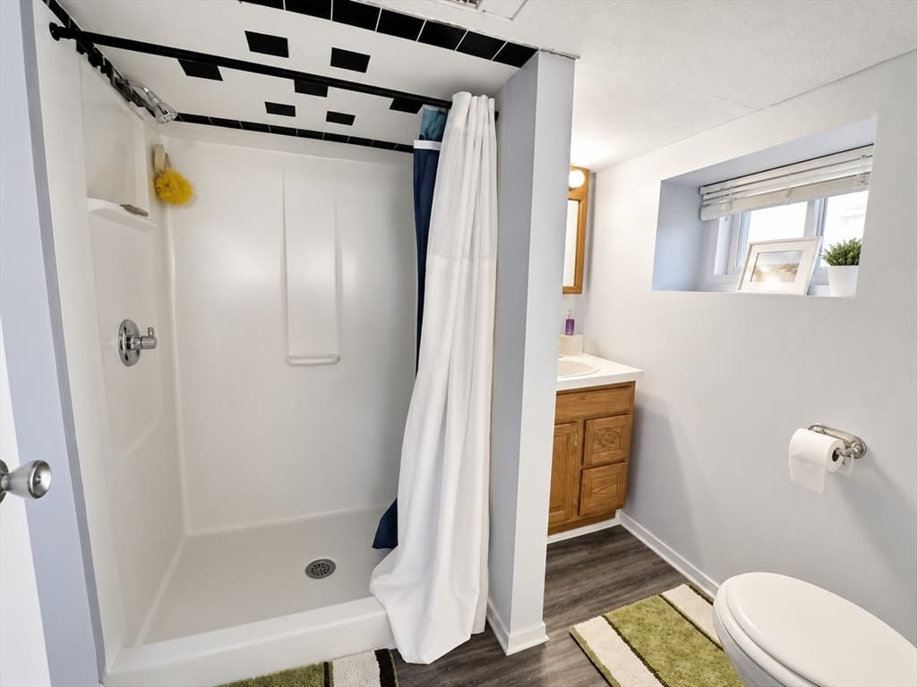 29 Adams Ave, Everett MA 02149 photo 36