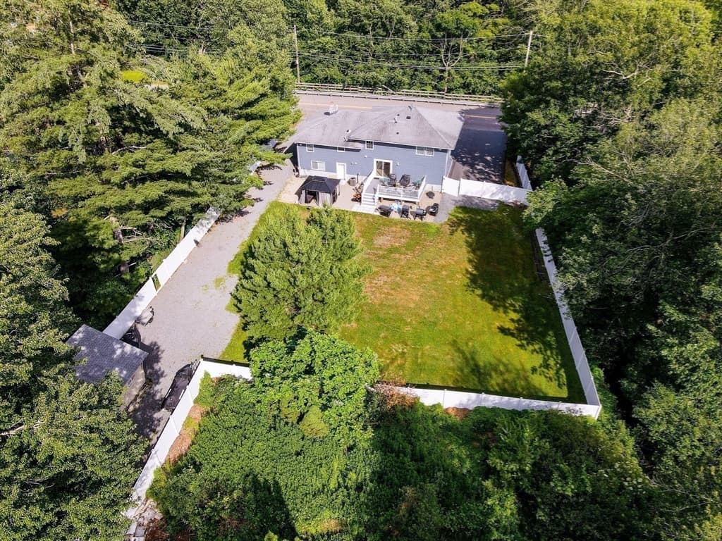 230 North St, Tewksbury MA 01876 photo 10