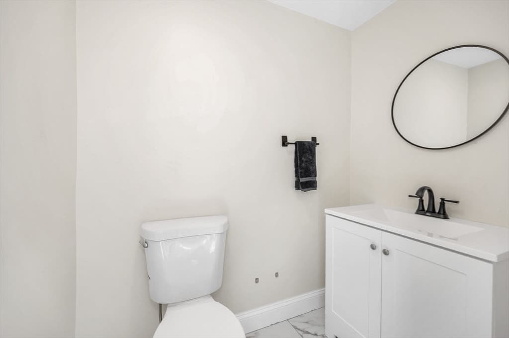 230 North St, Tewksbury MA 01876 photo 14