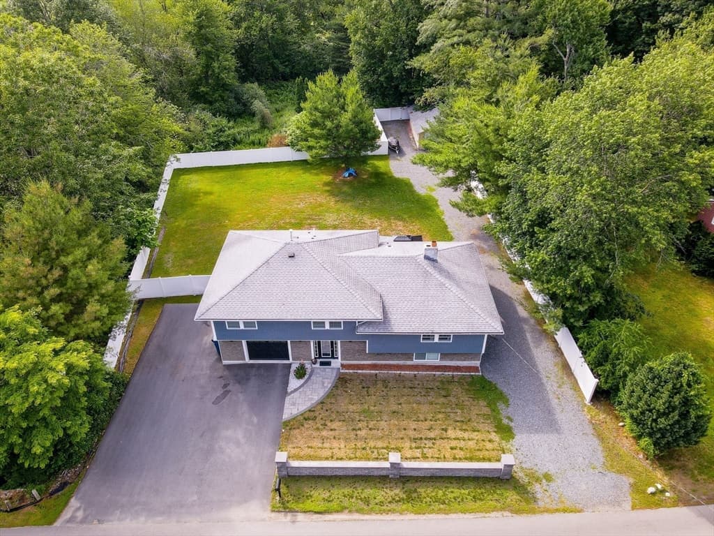 230 North St, Tewksbury MA 01876 photo 4