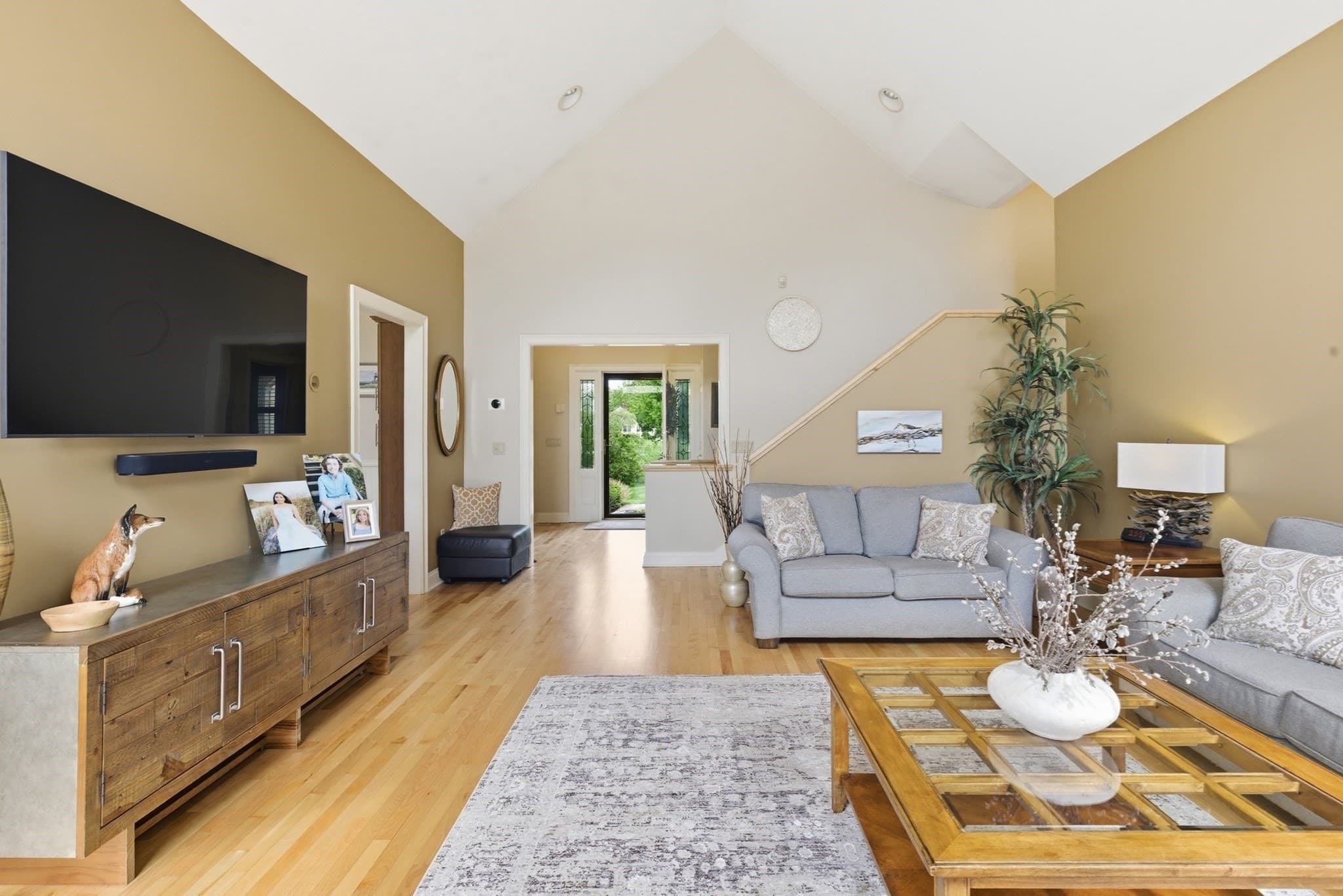 Single Family Residence at 3 Sandpiper Dr, Westport MA 02790, photo 23 of 41