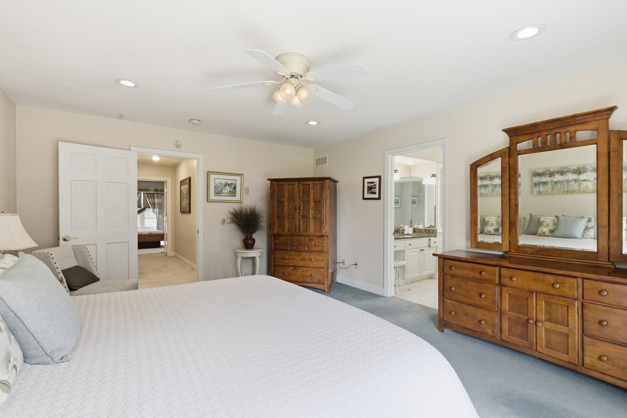 Single Family Residence at 3 Sandpiper Dr, Westport MA 02790, photo 25 of 41