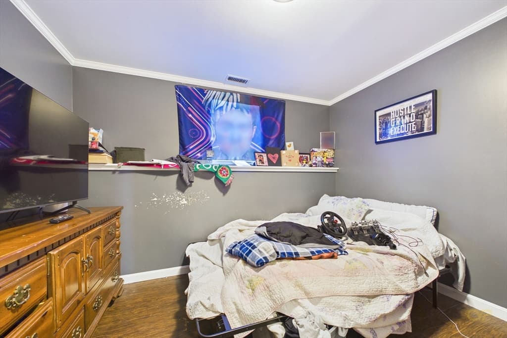 212 Haffards St, Fall River MA 02723 photo 25