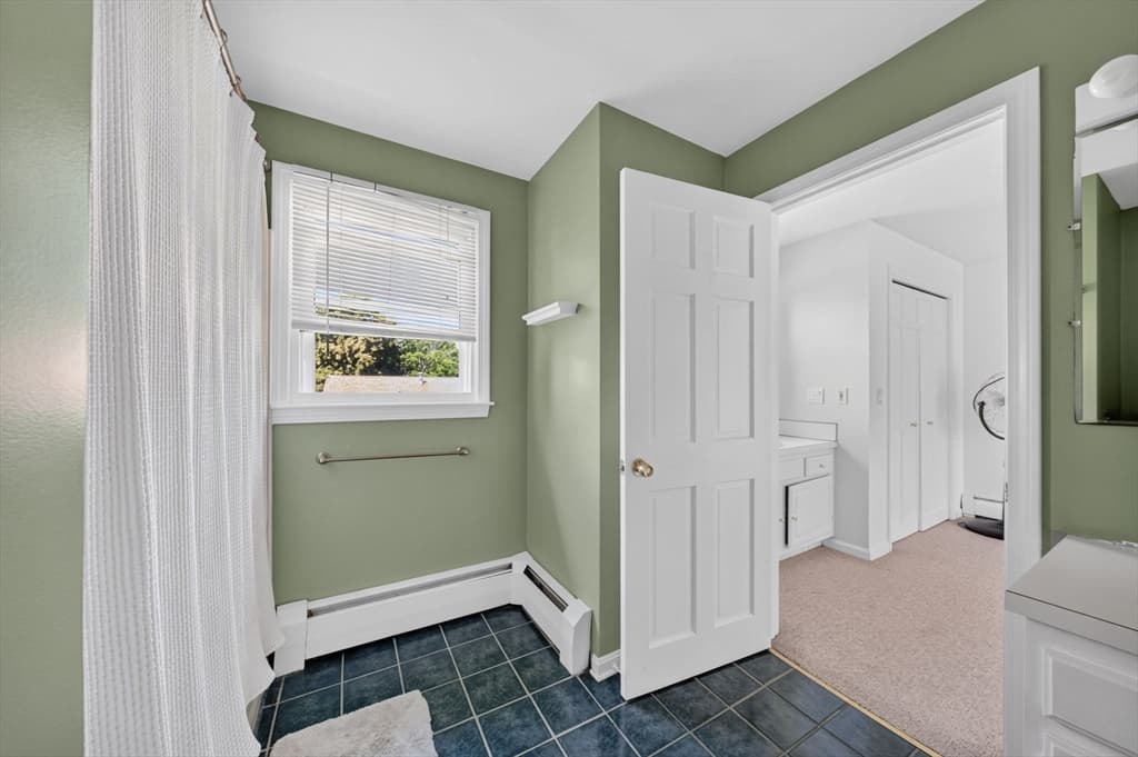 21 Sefton Drive, Bristol RI 02809 photo 18