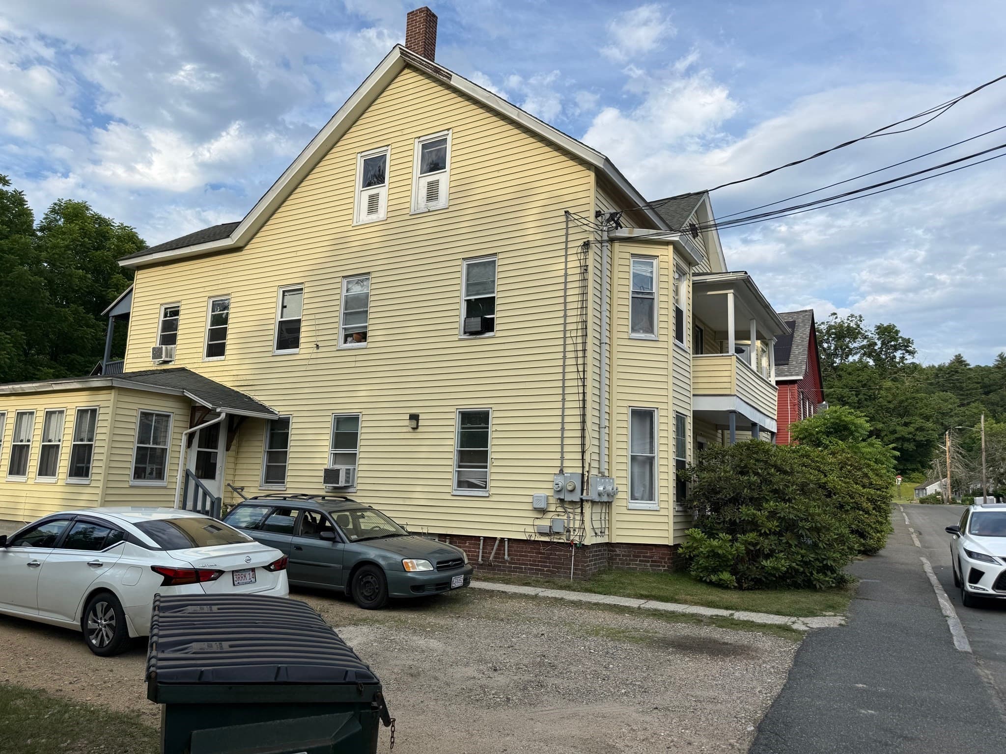 4 Family at 38-40 Morse Ave, Ware MA 01082, Ware, photo 4 of 35