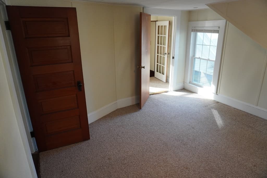 3 Family at 28 Court Street, Mansfield MA 02048, Mansfield, photo 16 of 39