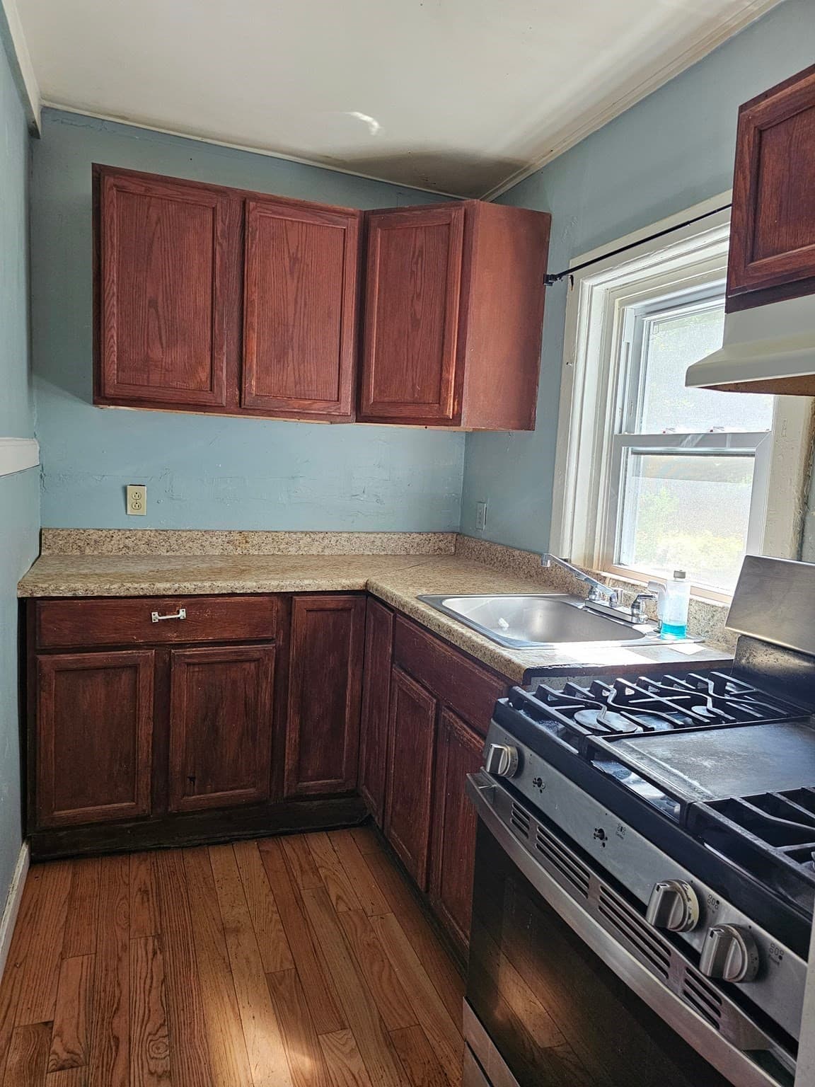 Multi Family at 75 Clifford St, Taunton MA 02780, Taunton, photo 10 of 24