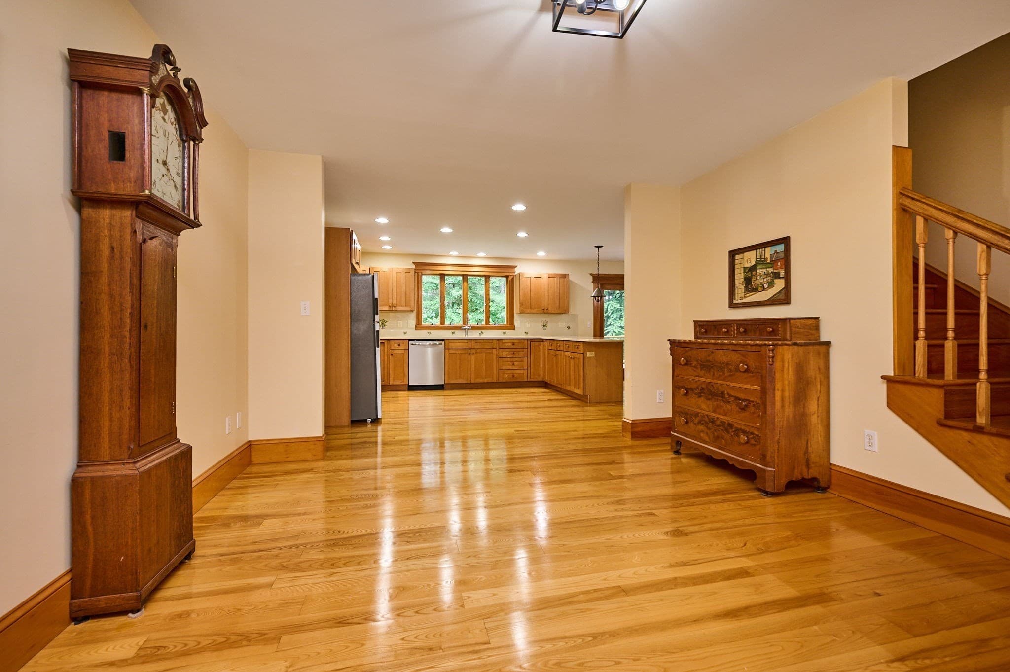 Single Family Residence at 2 Eastwood Dr, Southampton MA 01073, Southampton, photo 20 of 42