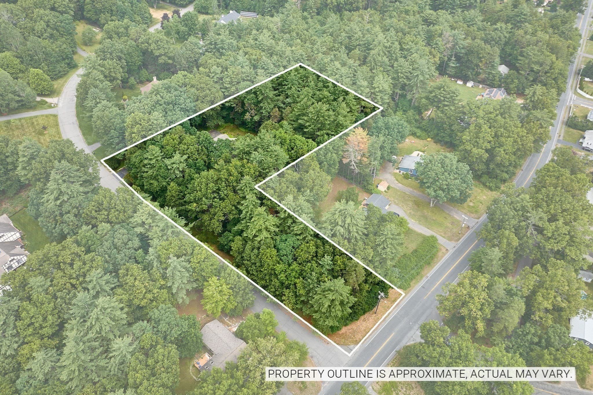 Single Family Residence at 2 Eastwood Dr, Southampton MA 01073, Southampton, photo 4 of 42