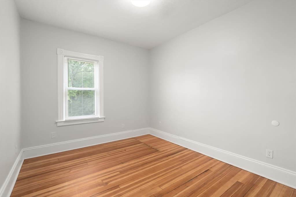 3 Family at 10 Riverview Ter, Chicopee MA 01013, photo 33 of 42