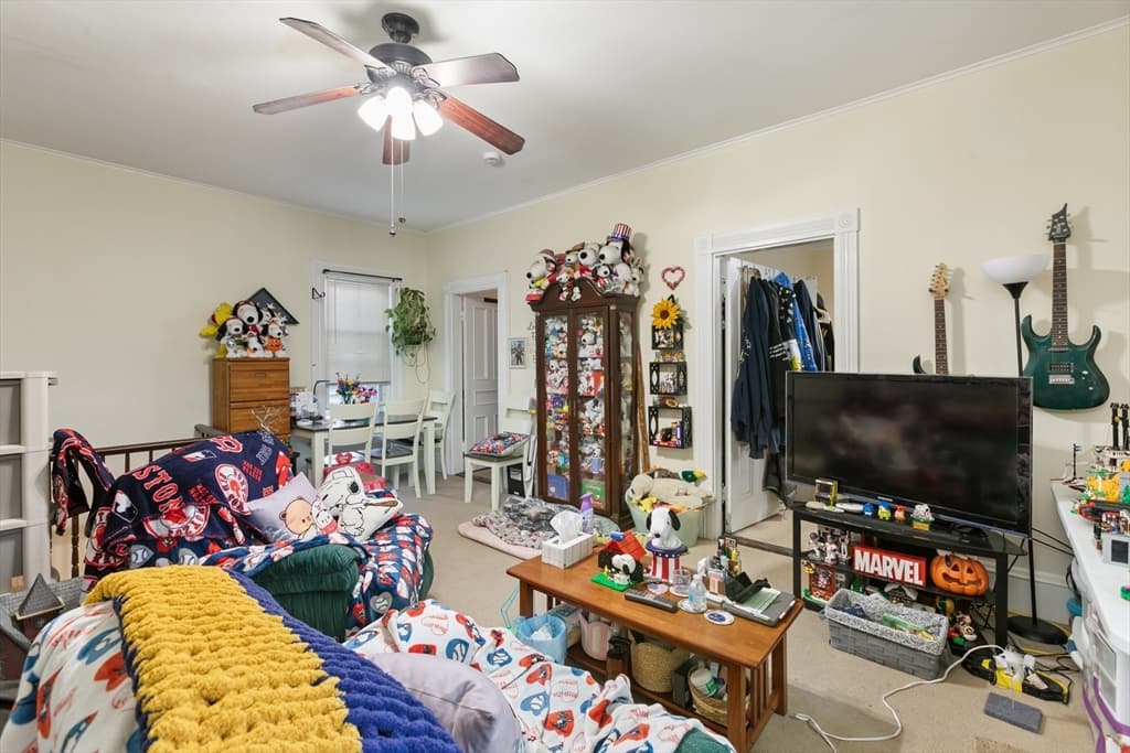 5+ Family - 5+ Units Up/Down at 23 Poplar St, Danvers MA 01923, Danvers, photo 16 of 41