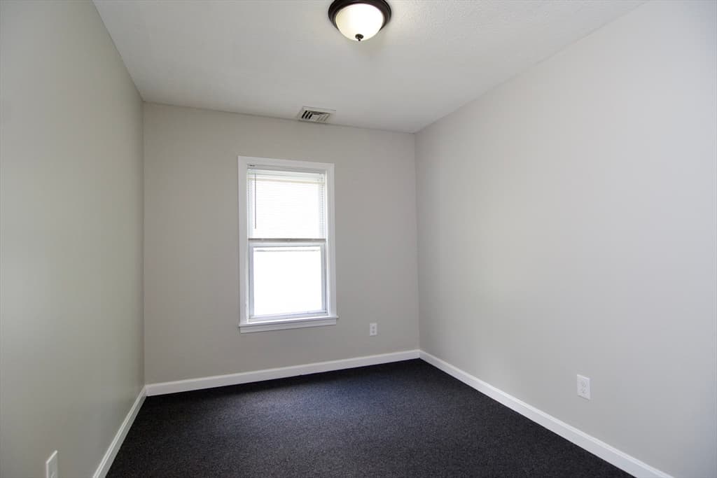 56-58 Grattan St, Chicopee MA 01020 photo 18