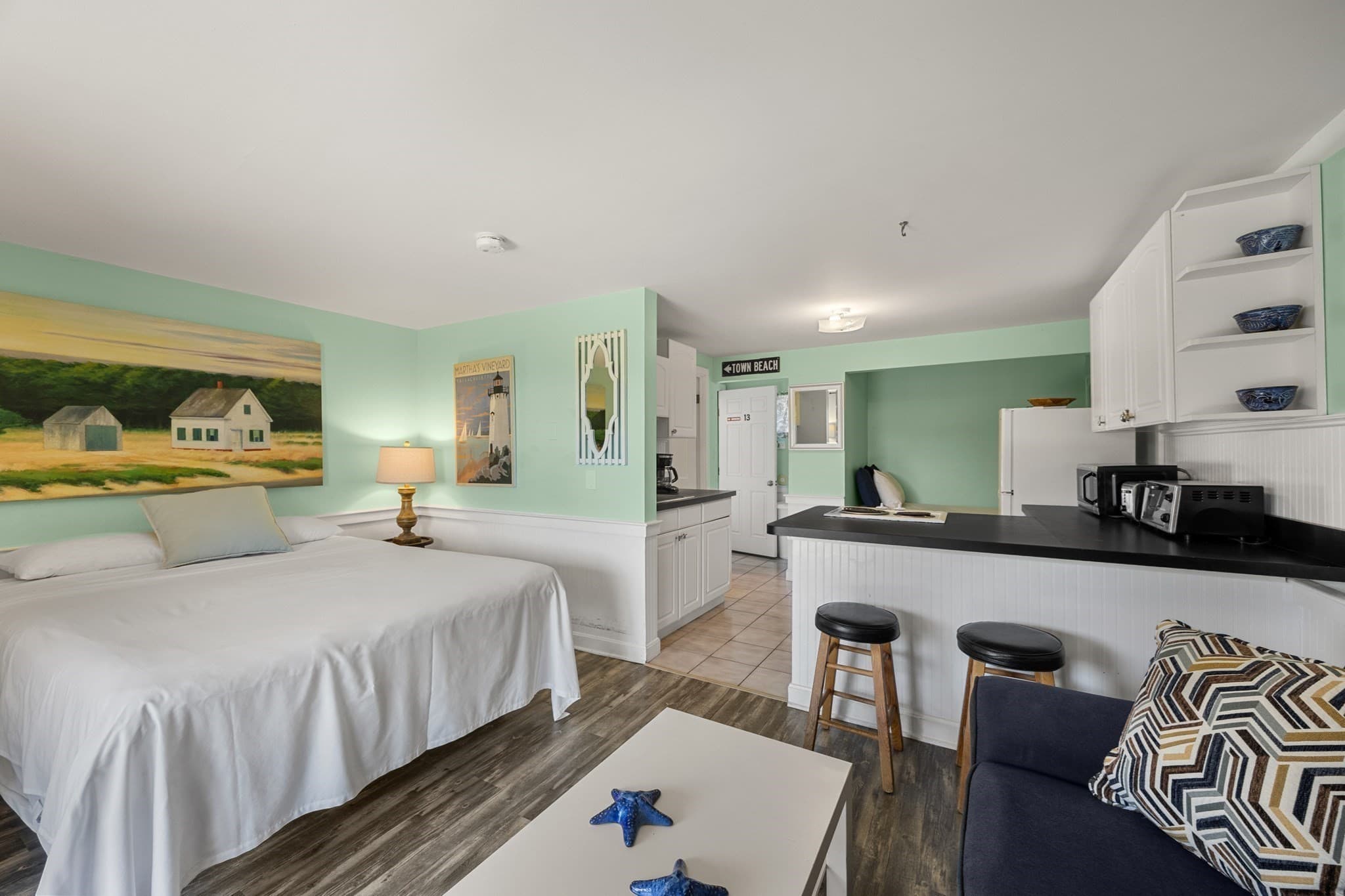 Condominium at 132 Shore Rd # 13, Truro MA 02652, photo 10 of 22