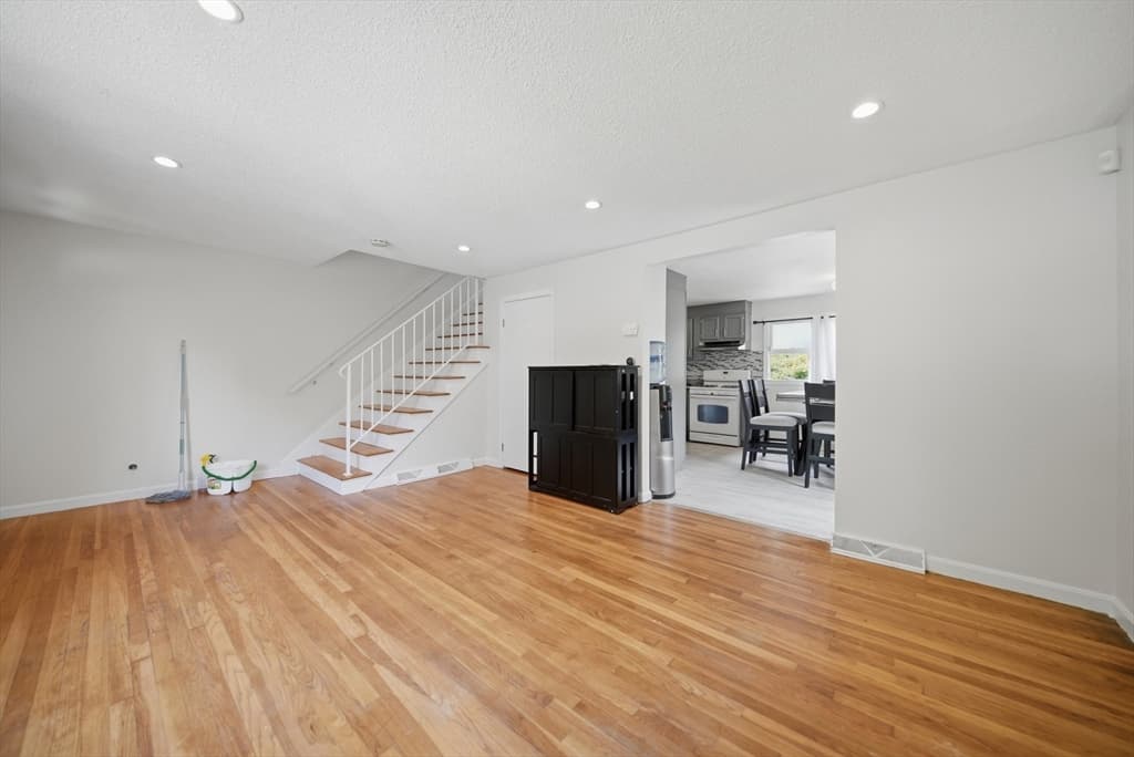 631 E Merrimack St # 631, Lowell MA 01852 photo 12