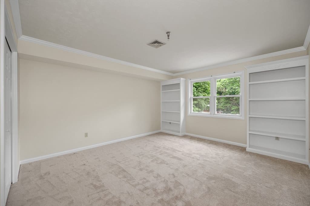 59 Mill St # 301, Dracut MA 01826 photo 18