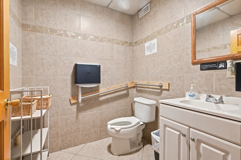 775 Quaker Highway, Uxbridge MA 01569 photo 28