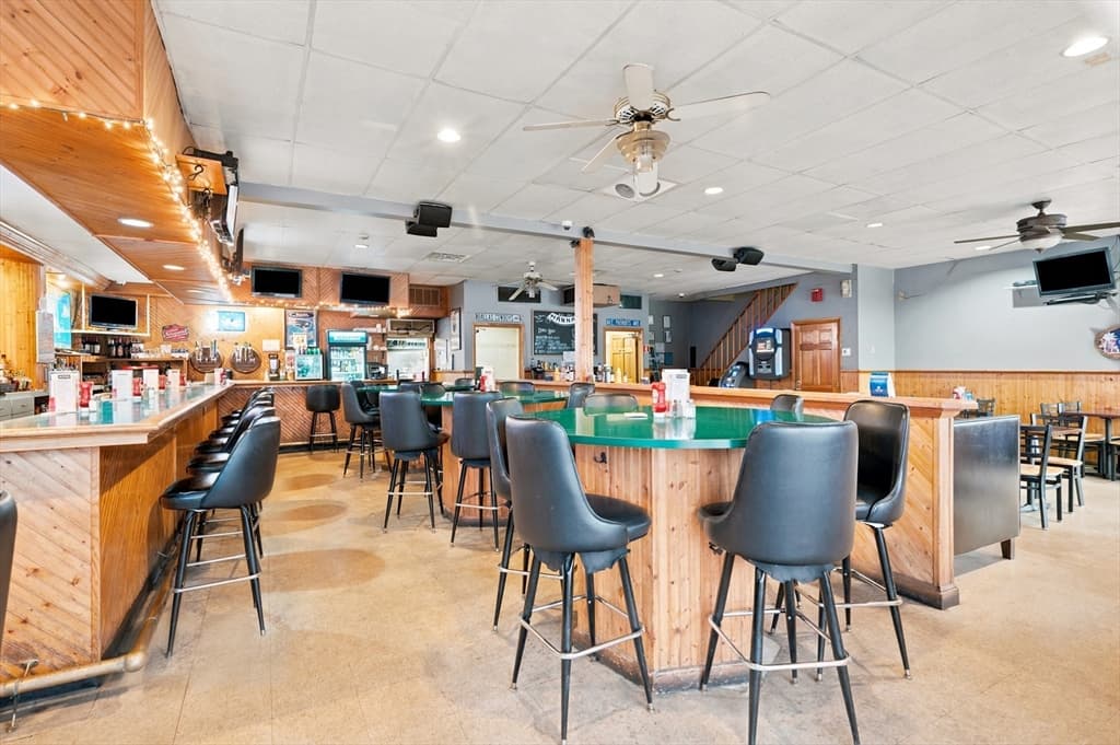 775 Quaker Highway, Uxbridge MA 01569 photo 11