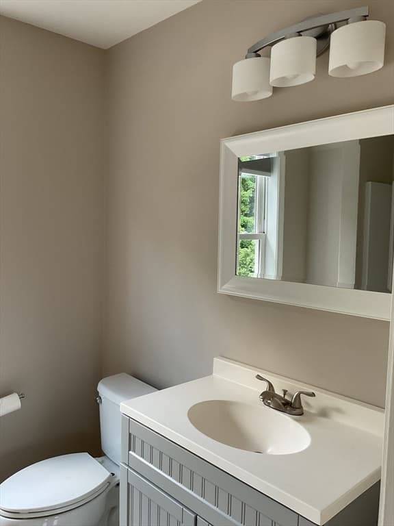 Condominium at 36 Osgood Street # 2, Lowell MA 01851, photo 15 of 40