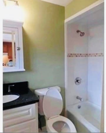 Condominium at 30A Colonial Drive # 6, Andover MA 01810, Andover, photo 10 of 20