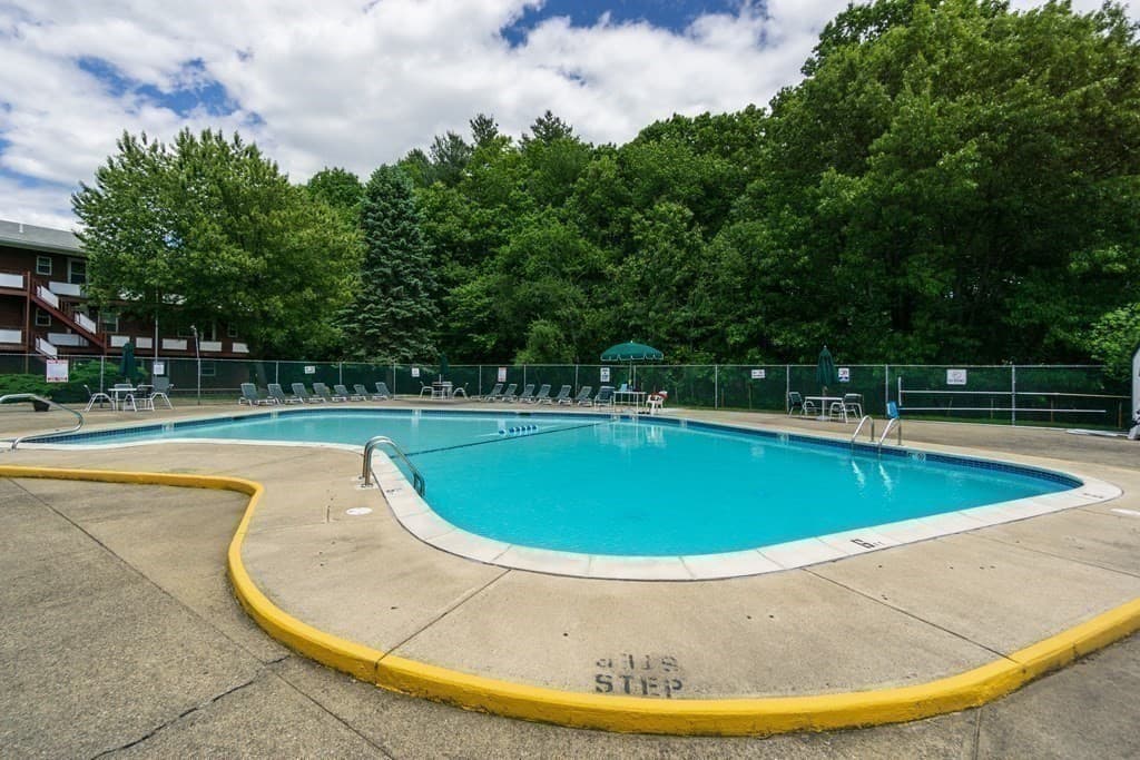 Condominium at 30A Colonial Drive # 6, Andover MA 01810, Andover, photo 18 of 20