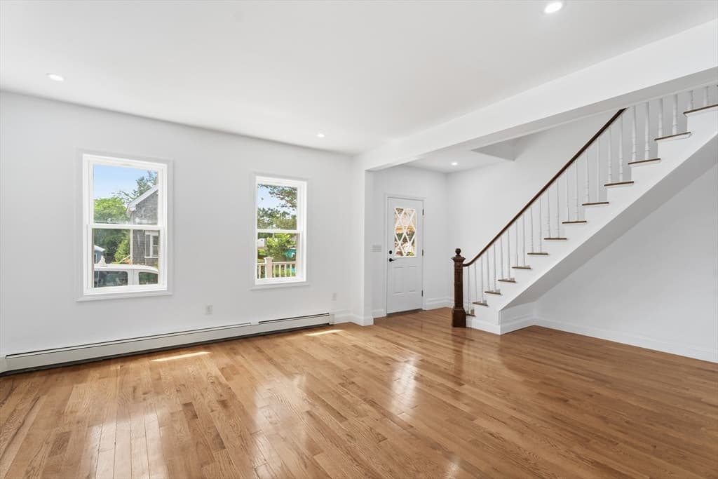 24 Marblehead St, North Andover MA 01845 photo 11