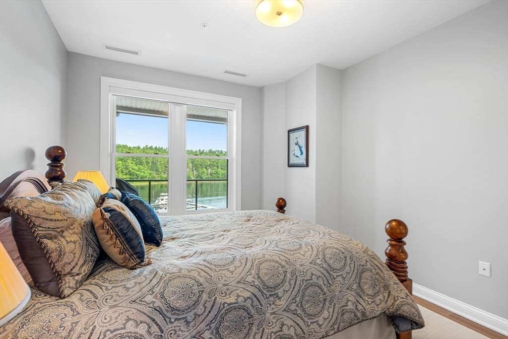 Condominium at 60 Merrimac Street # 403, Amesbury MA 01913, Amesbury, photo 24 of 40