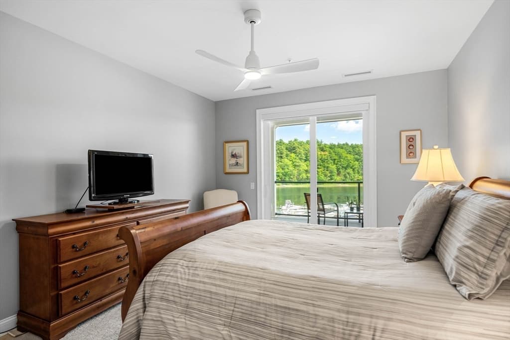 Condominium at 60 Merrimac Street # 403, Amesbury MA 01913, Amesbury, photo 29 of 40