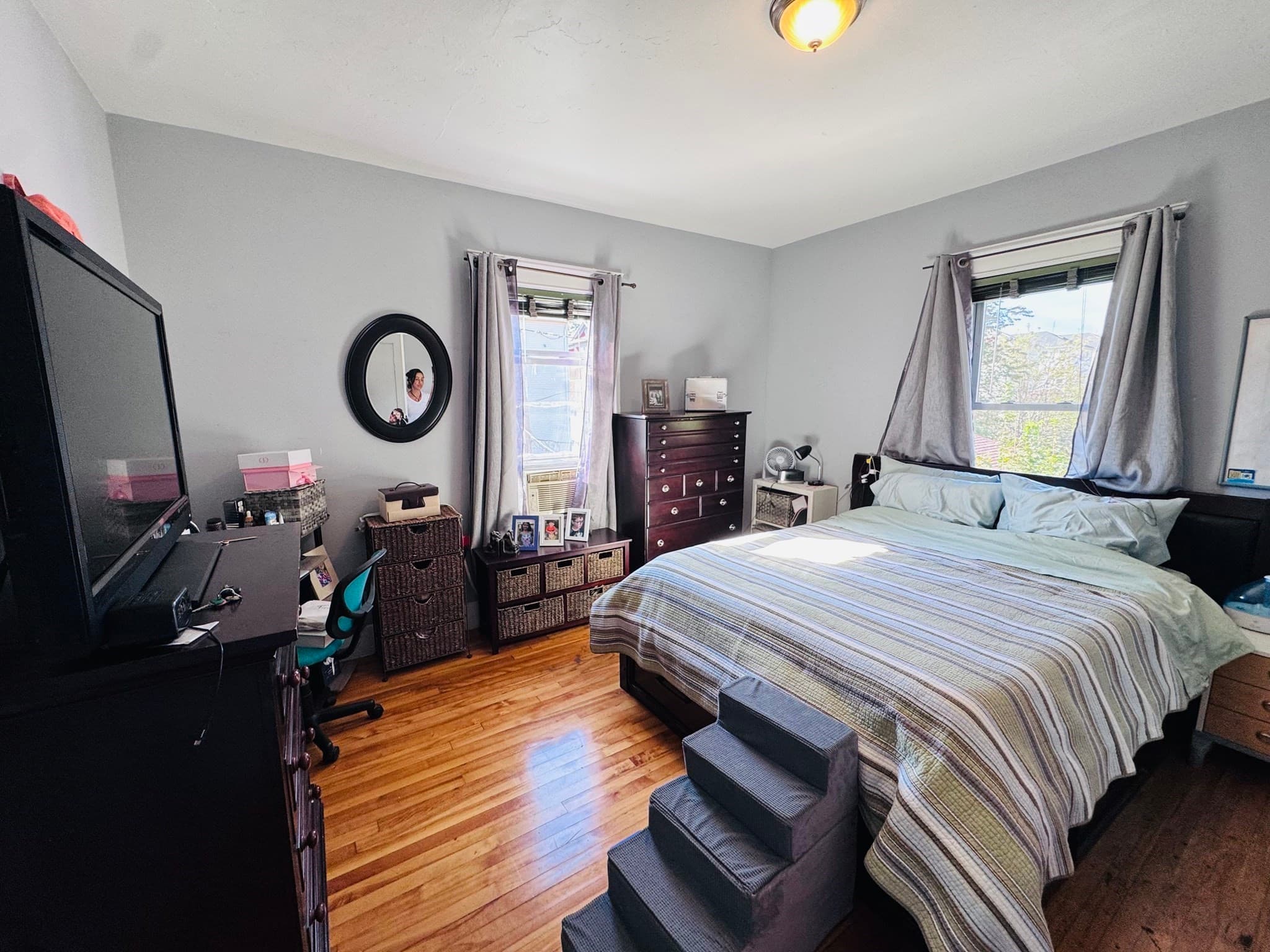 3 Family at 23 Woodford St, Worcester MA 01604, photo 23 of 42