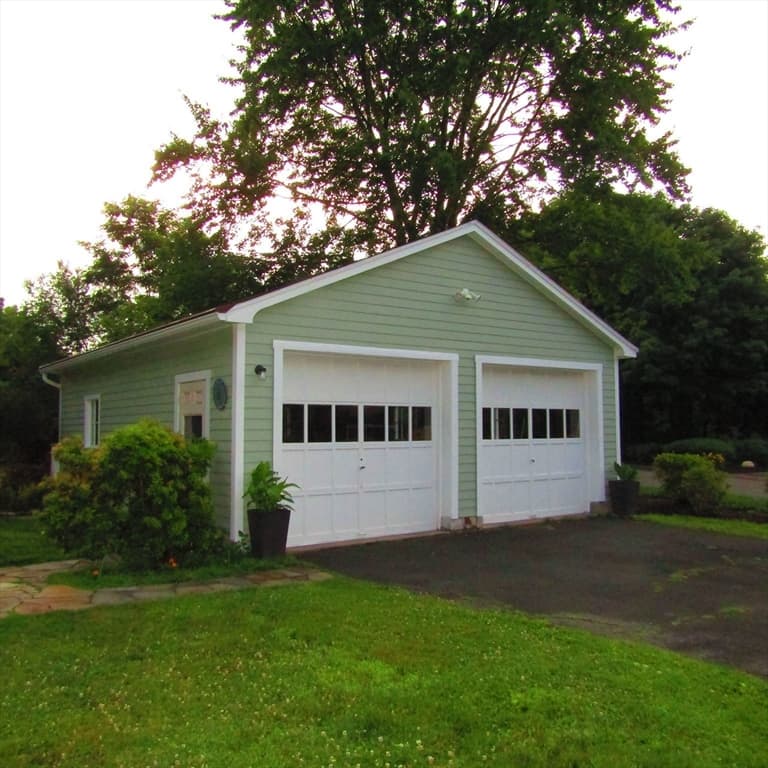 Single Family Residence at 465 Spring Street, Northampton MA 01053, Northampton, photo 3 of 30