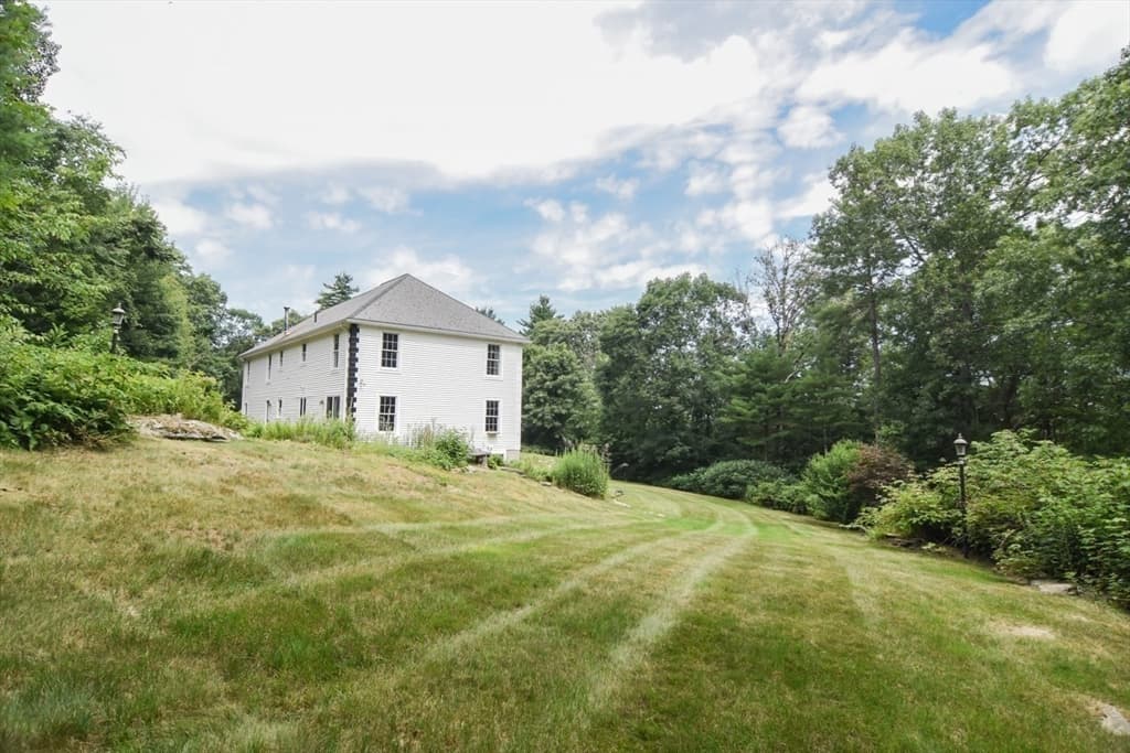 Single Family Residence at 8 Martin Rd, Brookfield MA 01506, Brookfield, photo 3 of 41
