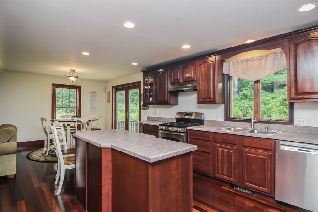 Single Family Residence at 8 Martin Rd, Brookfield MA 01506, Brookfield, photo 9 of 41
