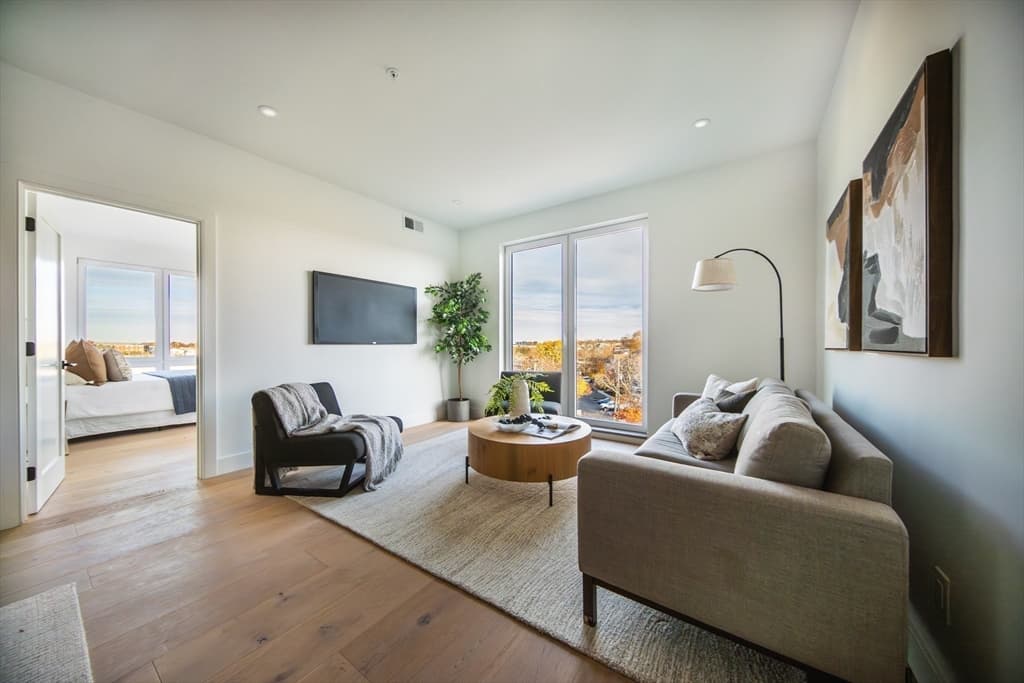 Condominium at 66 Mcgrath Highway # 406, Quincy MA 02169, photo 10 of 30