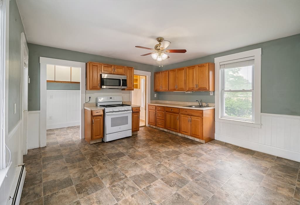 7 Bridge St # 10, Billerica MA 01821 photo 5
