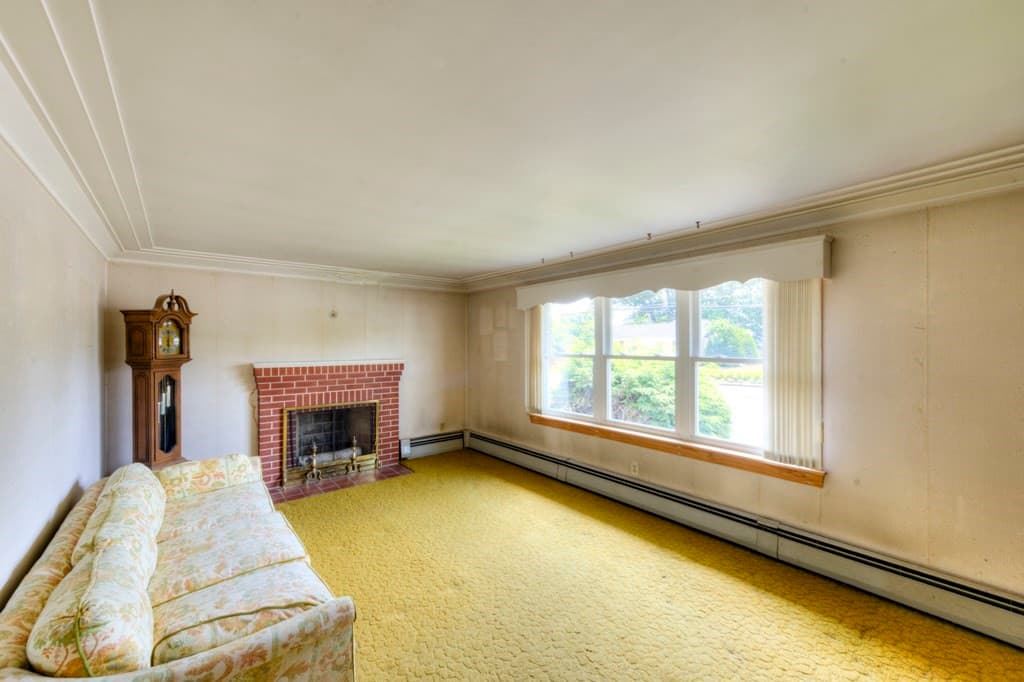 131 Hartford Tpke, Shrewsbury MA 01545 photo 3