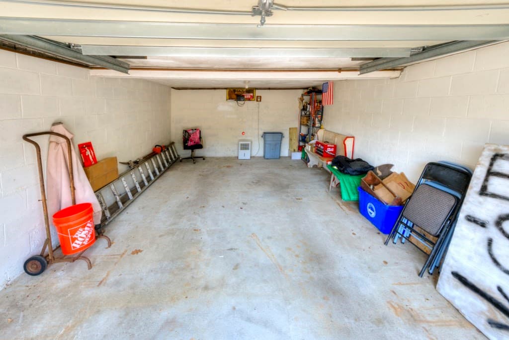 131 Hartford Tpke, Shrewsbury MA 01545 photo 34