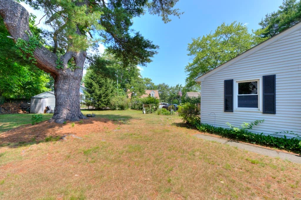 131 Hartford Tpke, Shrewsbury MA 01545 photo 33