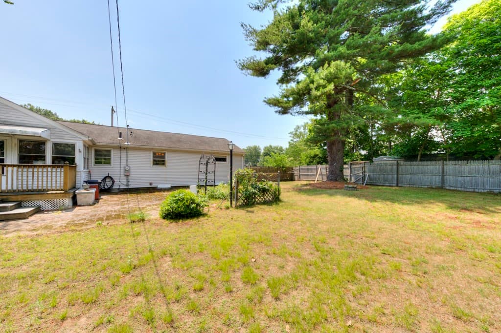 131 Hartford Tpke, Shrewsbury MA 01545 photo 35