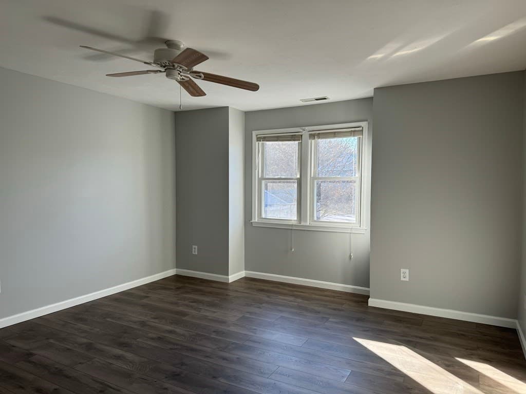 74 Tennis Plaza Rd # 31, Dracut MA 01826 photo 13