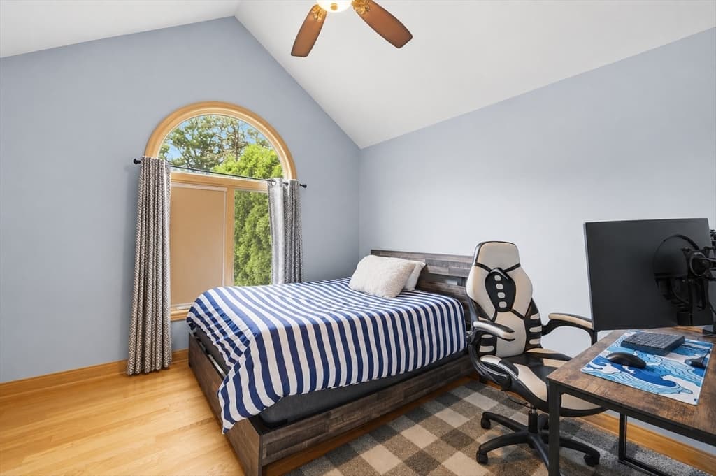 Single Family Residence at 19 Forestview Dr, Fairhaven MA 02719, Fairhaven, photo 13 of 29