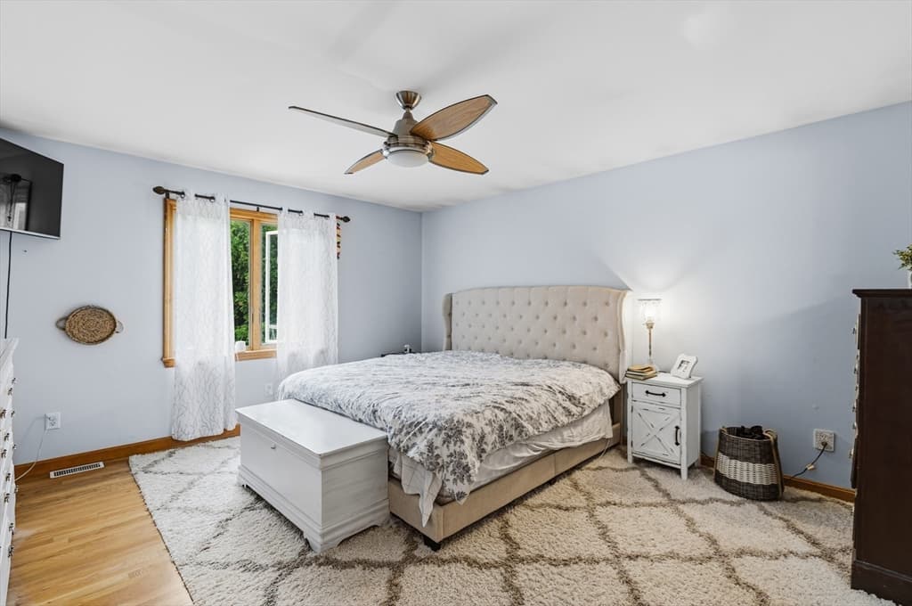 Single Family Residence at 19 Forestview Dr, Fairhaven MA 02719, Fairhaven, photo 14 of 29