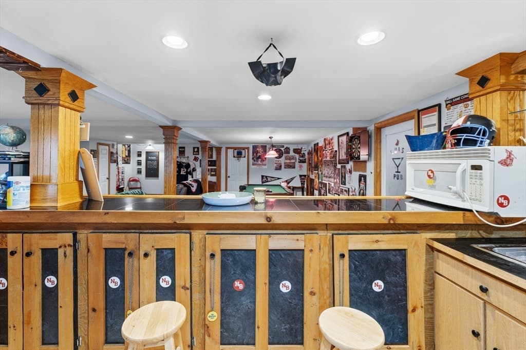 Single Family Residence at 19 Forestview Dr, Fairhaven MA 02719, Fairhaven, photo 18 of 29