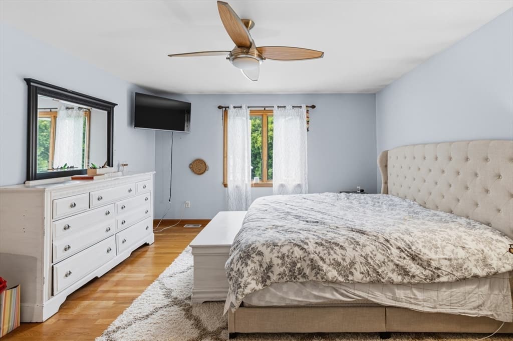 Single Family Residence at 19 Forestview Dr, Fairhaven MA 02719, Fairhaven, photo 15 of 29
