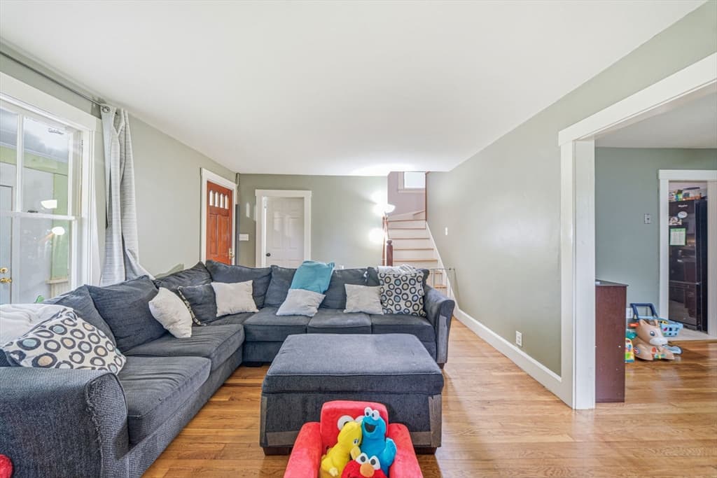 26 Hough Rd, Sutton MA 01590 photo 9