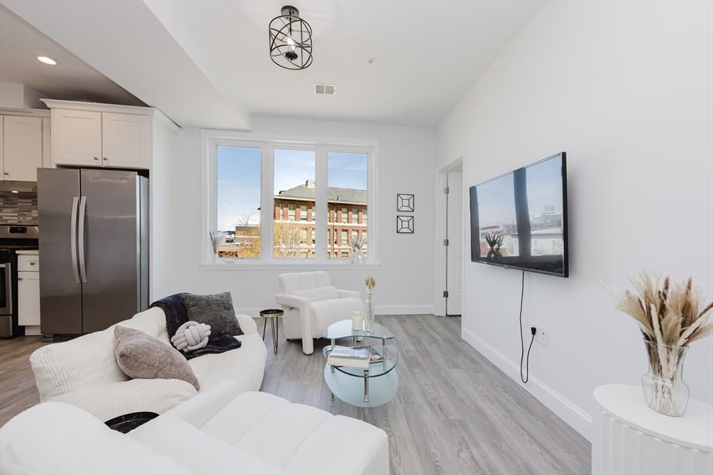 Condominium at 92-94 George St # 203, Boston MA 02119, Boston, photo 16 of 35